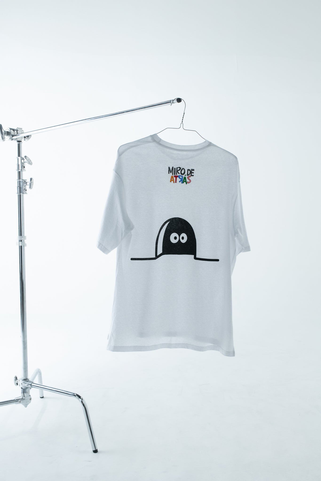 Fan Desde el Día 1 | Ojos Blanco