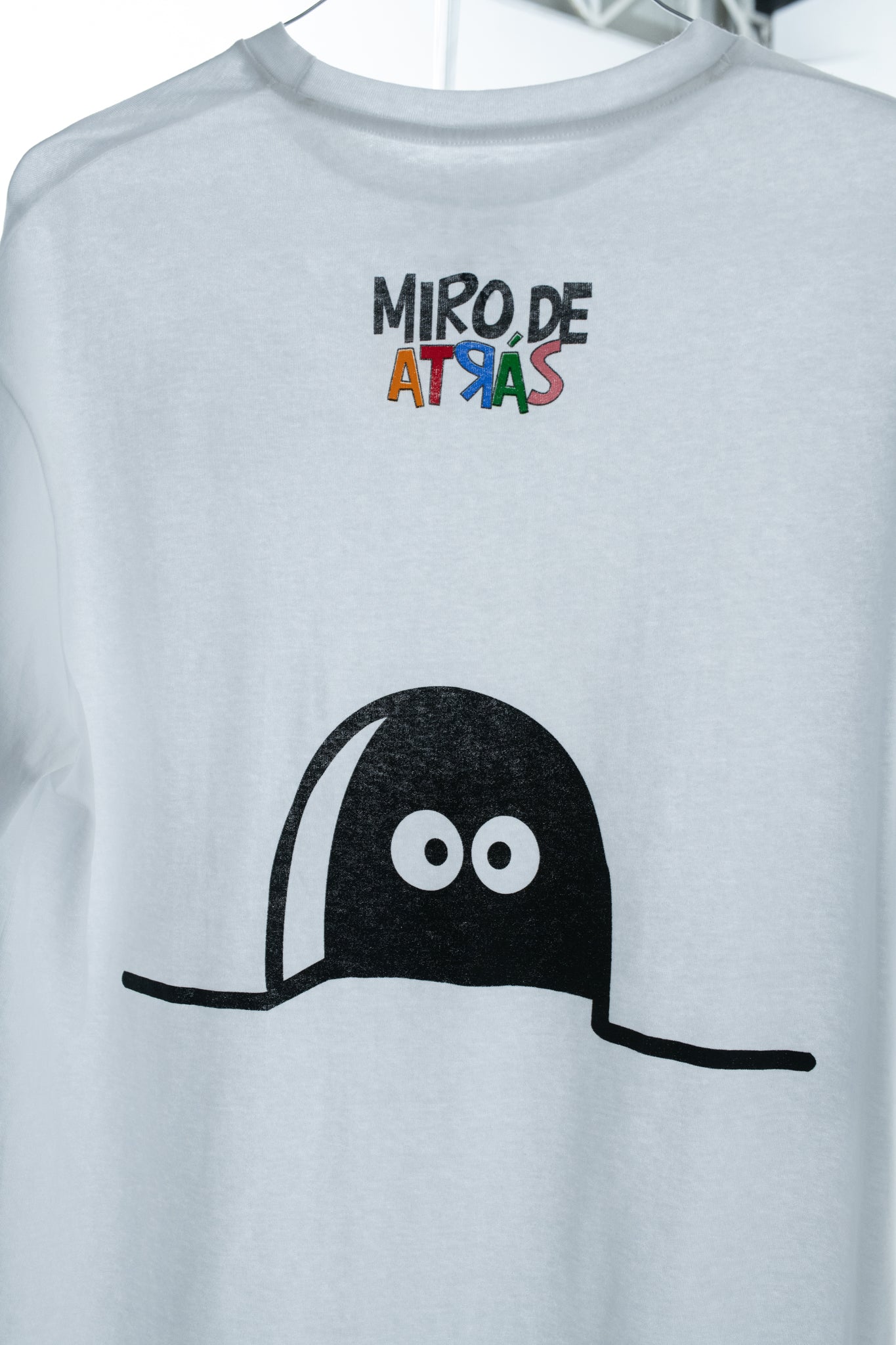 Fan Desde el Día 1 | Ojos Blanco